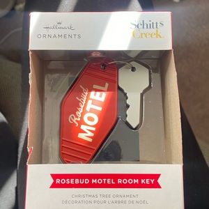 Rosebud Motel Ornament